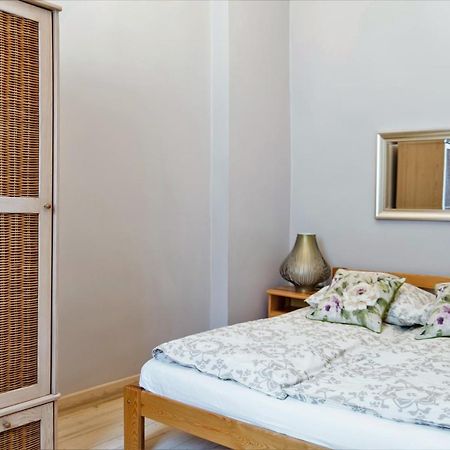 Apartament Chmielna Bis Apartment Varşovia Exterior foto
